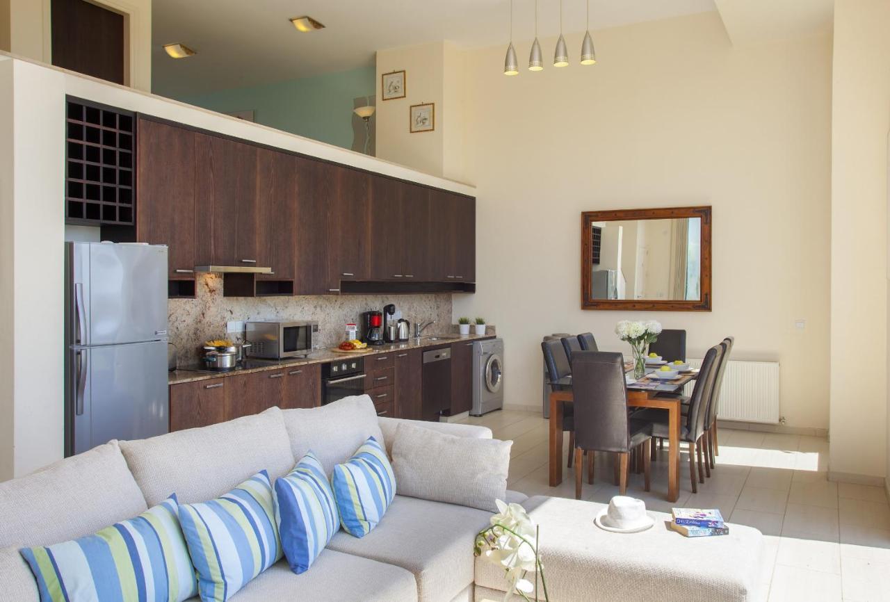 Protaras Seafront Villa Infinte Aretousa Exteriör bild