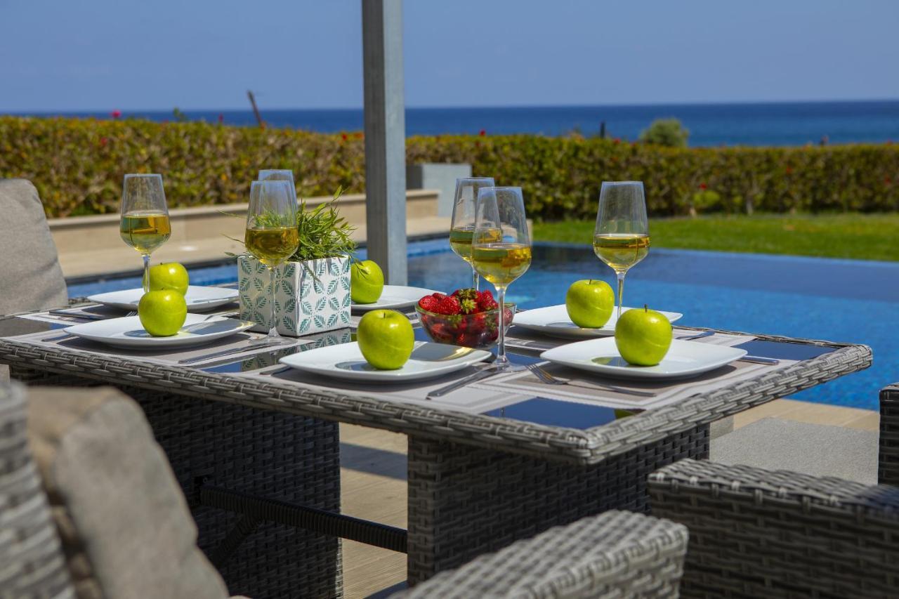 Protaras Seafront Villa Infinte Aretousa Exteriör bild