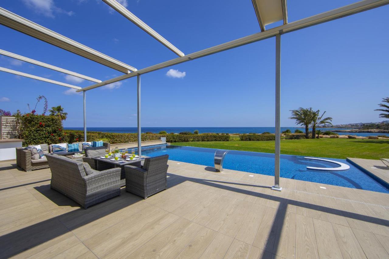 Protaras Seafront Villa Infinte Aretousa Exteriör bild