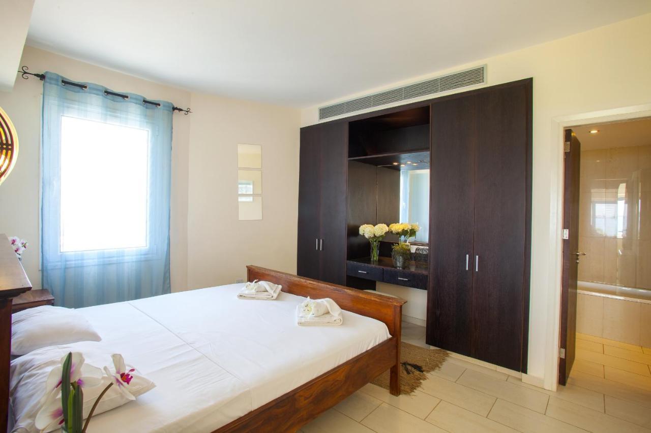 Protaras Seafront Villa Infinte Aretousa Exteriör bild