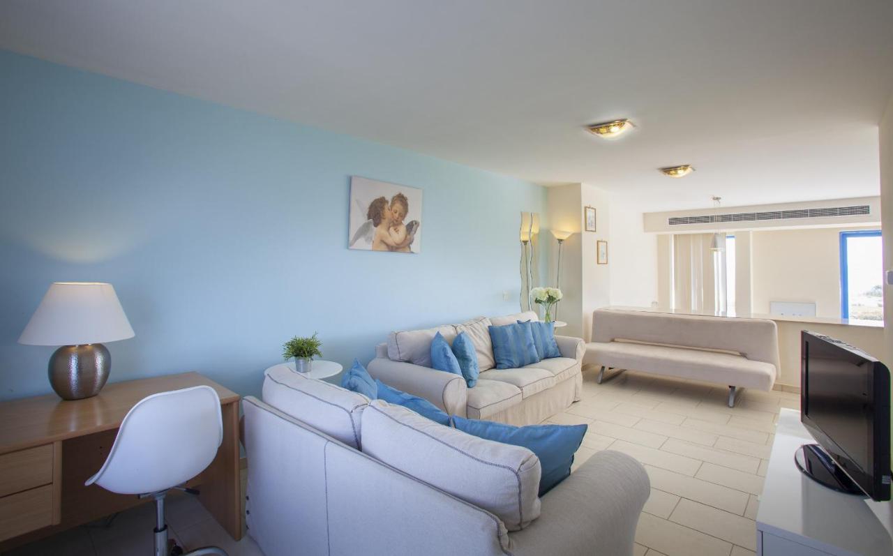 Protaras Seafront Villa Infinte Aretousa Exteriör bild
