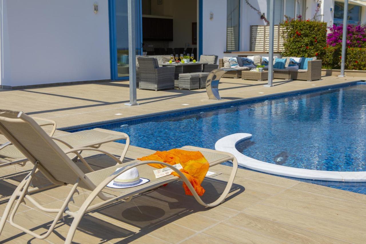 Protaras Seafront Villa Infinte Aretousa Exteriör bild