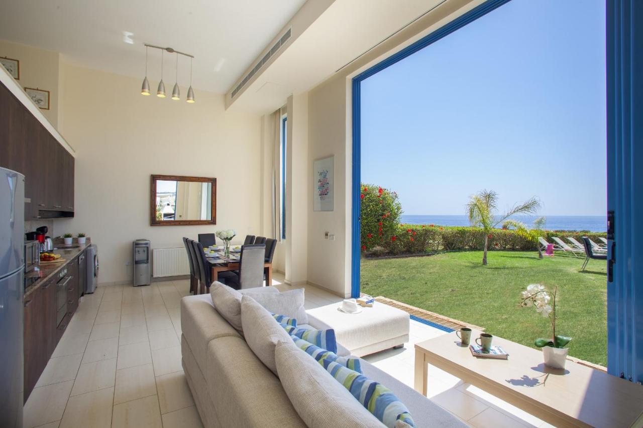 Protaras Seafront Villa Infinte Aretousa Exteriör bild
